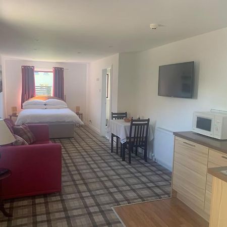Inverness City Studio Apartment Sleeps 2 Dalneigh Экстерьер фото