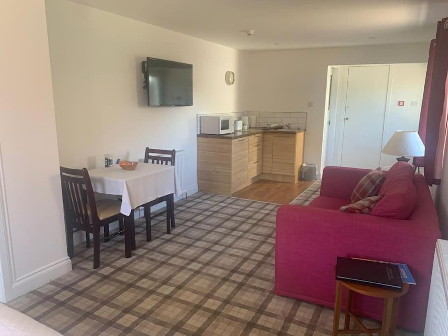 Inverness City Studio Apartment Sleeps 2 Dalneigh Экстерьер фото